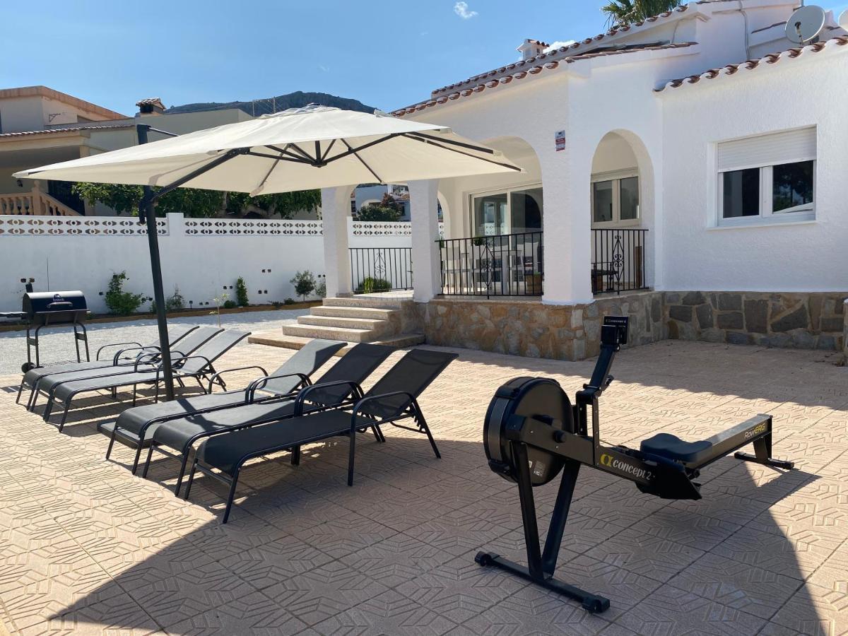 Villa Con Piscina, Soleada, Tranquila Y Centrica Calpe Bagian luar foto
