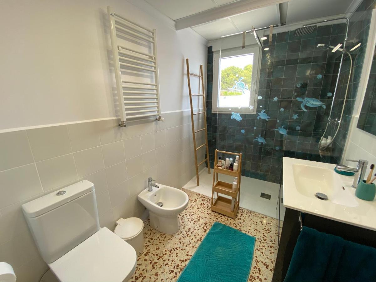 Villa Con Piscina, Soleada, Tranquila Y Centrica Calpe Bagian luar foto