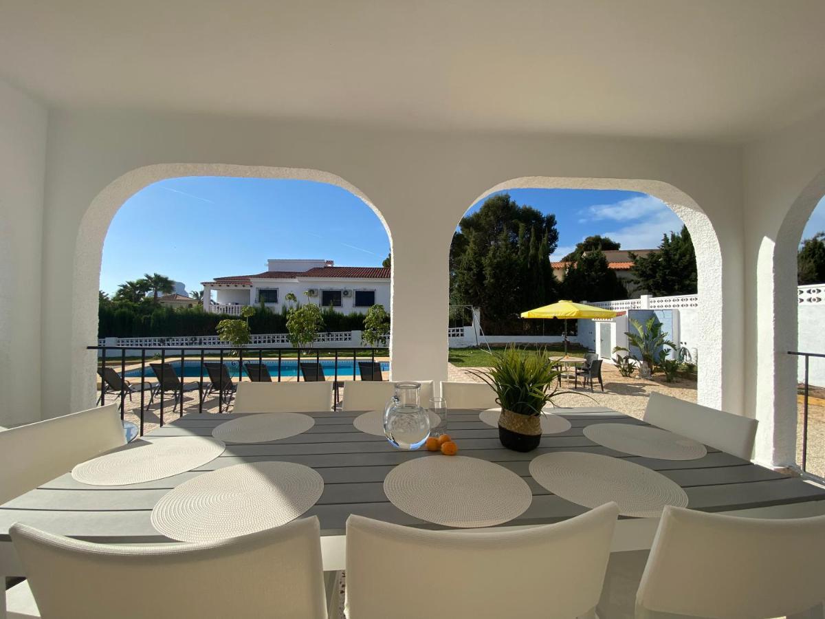 Villa Con Piscina, Soleada, Tranquila Y Centrica Calpe Bagian luar foto